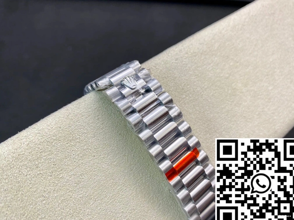 Day M228206-0004 Stainless Steel Rolex EW Factory Date 0829